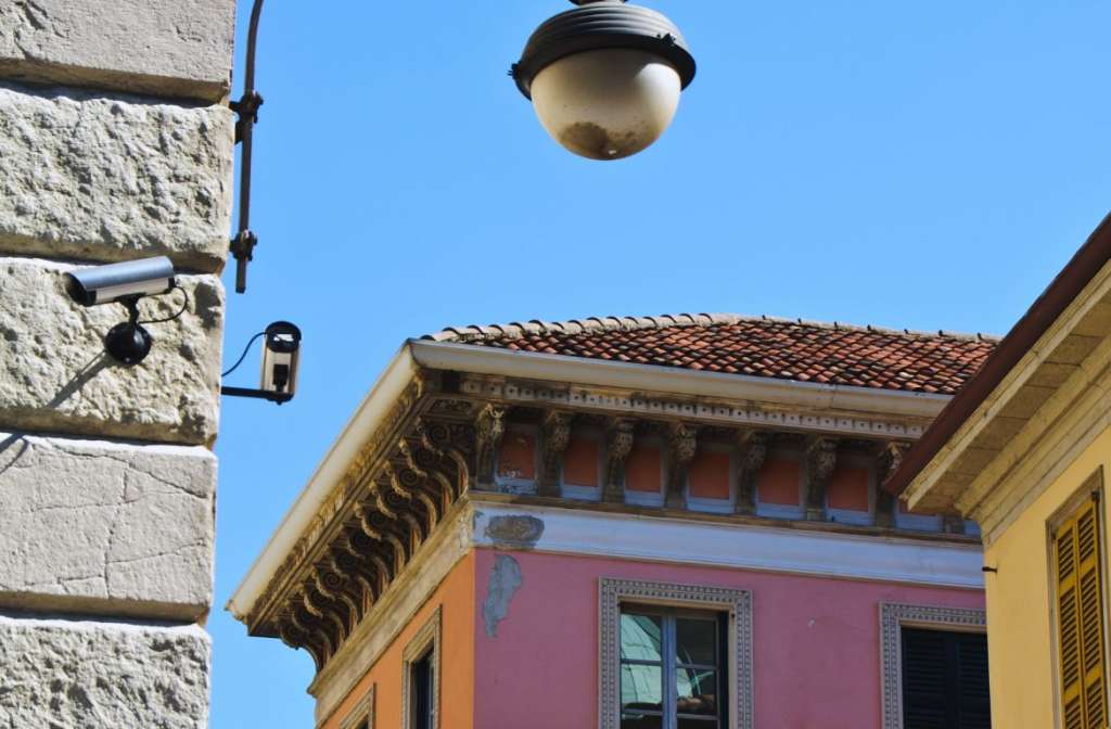 Addressing Home Security When Moving to a New Location